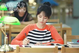 微微一笑很倾城主题海报出炉，满满的清纯图片