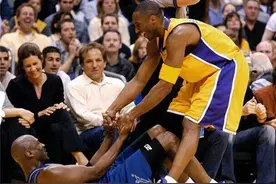 NBA感人催泪20大瞬间，我们不只是对手！图片