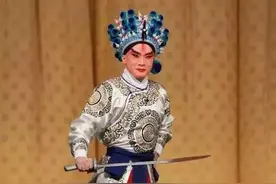 端午说戏之混元盒 | 武生黄齐峰图片