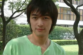 胡歌获视帝感谢恩师 她的“戏约”胡歌表示随叫随到图片