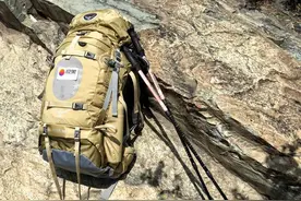 出色的负重设计，让你夏天背着它去三亚也不觉得笨重闷热图片