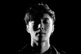 张艺兴原创曲达成公告牌华语榜三连冠 EXO双主打空降三甲图片
