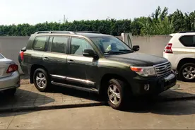 不管是越野还是SUV，丰田兰德酷路泽改装卡妙思电子油门加速器图片