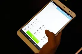 华为手机通话这个小窍门，非常实用图片