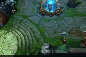 LOL：教你如何让金克丝的大招百发百中！图片