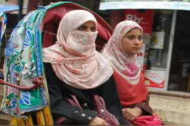 实拍现实中的“一夫多妻”：想娶老婆可以，先上税！图片