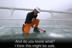 BBC节目组来中国"抡锤砸桥"，中国玻璃桥的质量到底怎么样？图片