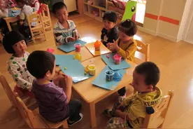 彩虹蜗牛北京校区开展橡皮泥手工制作活动图片
