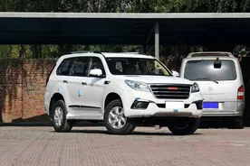 小伙竟花17万只买二手哈弗H9，看到车亲戚都以为是H6图片