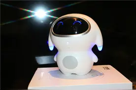 这个小家伙很逗乐，pk，卖萌无所不能图片