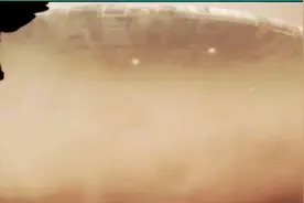 美军作战现场惊现巨型UFO，制造超级沙尘暴阻挡视野！图片