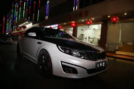 夜色下的改装，起亚K5改卡妙思超薄节气门控制器图片