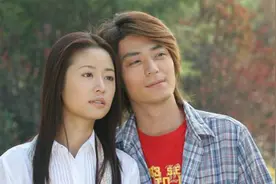 深扒霍建华不为人知的身世和家庭背景图片