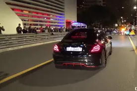 回头率爆表！各种AMG C63 好听到爆炸的声浪合集！视频封面