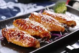 让鸡翅飞一会儿——如何自制烤鸡翅图片