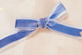 跟我学包装 单蝴蝶结的打法 一步一步教你玩起来图片