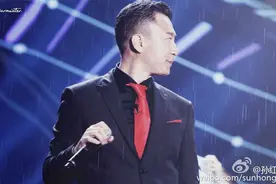 黄渤罗志祥演唱会惊天一吻，极限男人帮大乱图片