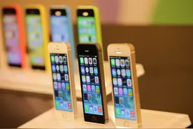 北京人工作218个小时才能买到iPhone6  你呢图片