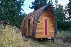 这样稀奇古怪的房车有没见过？酷酷的冒险之旅少不了它图片