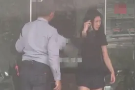 钟汉良隐藏已久的妻子女儿曝光，长这样，难怪一直藏起来！