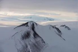 冰寒南极2000米深海是什么样子？