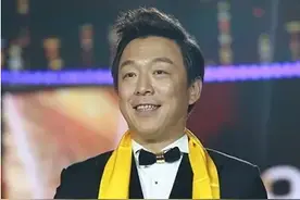 黄渤凭啥击败胡歌霍建华王凯华鼎封帝？图片