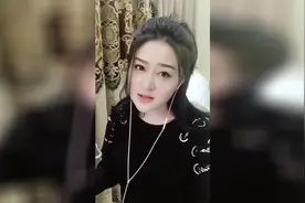当你情场失意时，回头问问她，她就会为你指点迷津视频封面