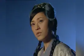 男子的癖好真变态，喜欢女人的头发！视频封面