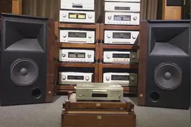 音响中的奢侈品JBL S2600百万顶级监听音箱！贵到哭！视频封面