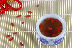 枸杞茶的功效与作用图片
