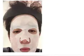 林更新敷面膜，网友笑坏了，日常生活中活脱脱一个段子手图片