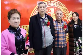 潍坊可恩口腔医院2018新春团拜会 爱牙大使欢聚一堂图片