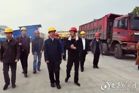 彭健初深入娄星工业集中区调研实体企业和项目建设 开展“三进”春天行动图片