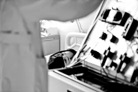 14岁初三女生为父捐骨髓一个月增重12斤图片