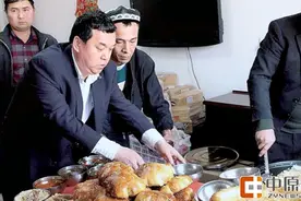 第三批河南岗位学雷锋标兵之阿地力·买买提：他与救火英雄王锋家结亲戚图片
