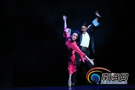芭蕾舞剧《红色娘子军》海口上演 演绎红色经典图片