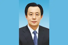 不断深化改革 激发内生动力——访全国人大代表、黑龙江省省长陆昊图片