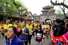 大数据告诉你 双遗马拉松如何捍卫西部第一图片