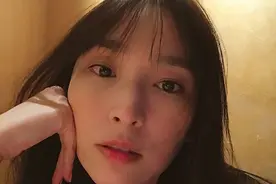 吴佩慈年轻10岁，蔡徐坤秒上热搜，换个发型就能这么大改变？不得不说今年春天这3款发型图片