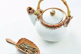 这碗饭是深夜独食者们心中不可替代的治愈系美味！图片
