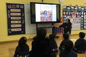 儿童哲学课正在上海一所幼儿园开展，孩子们不仅仅学会思考图片