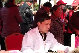 乡村医生杜林芝：悬壶济世32年 医者仁心赢美名图片