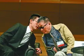 李敖谈儿子李戡①：我比他“坏”，我有办法让他崇拜我图片