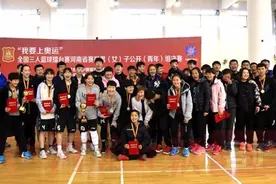 “我要上奥运”全国三人篮球擂台赛河南总决赛 开封“教授”爆冷夺冠图片