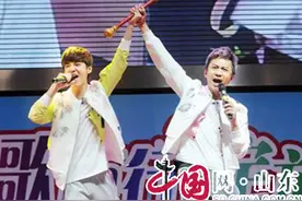 方特携手“奔跑吧兄弟” 为高考学子加油图片