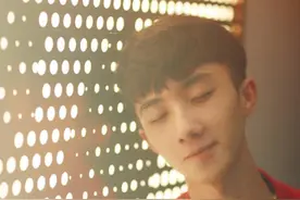 颜值与技术并存，谁是英雄联盟现役第一花美男？图片