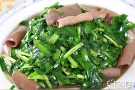 海肠炒韭菜的做法图片