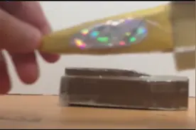 《戴拿奥特曼》自制手工变身器！视频封面