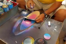 国外牛人街头用喷漆作画，看到最后我才明白画的是什么？52期视频封面