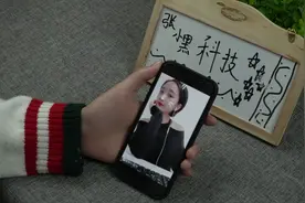 微信如何自己做表情包？微信小程序功能强大，不会玩太可惜了！